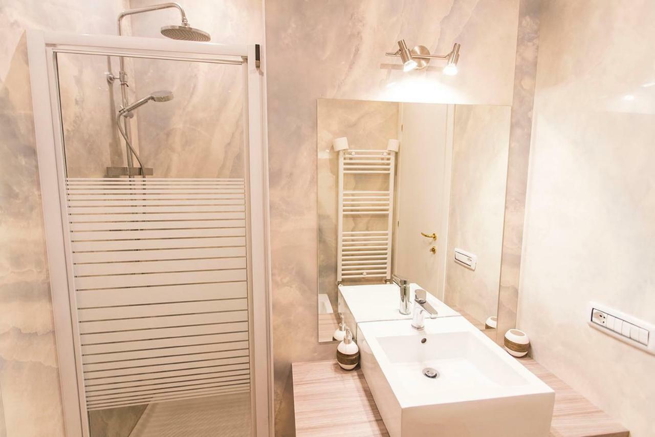 Garibaldi33 Otel Avezzano Dış mekan fotoğraf