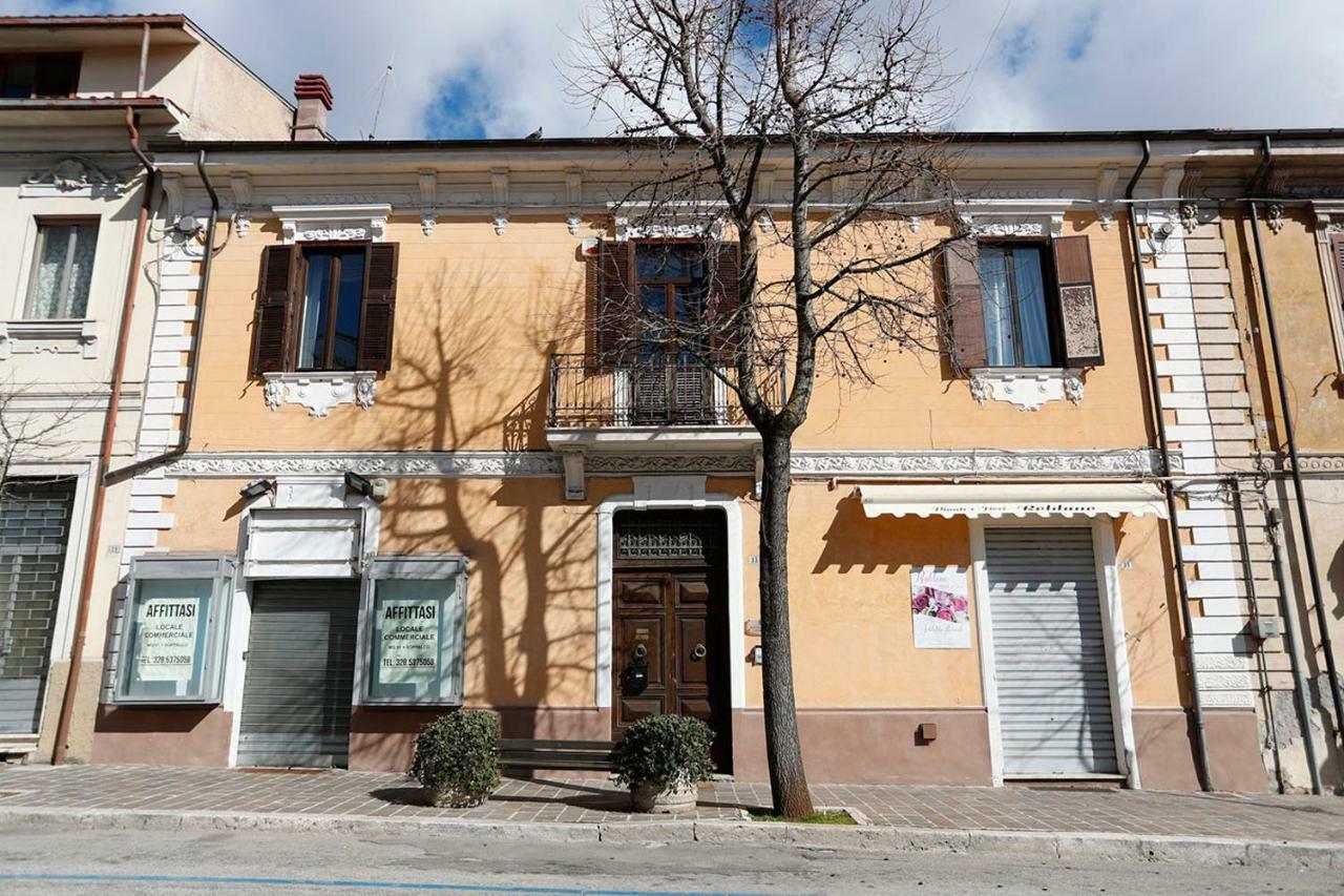 Garibaldi33 Otel Avezzano Dış mekan fotoğraf